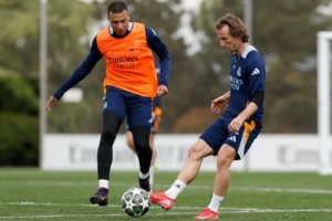 大乐透今日开奖-每体：姆巴佩染红后今天主动加练，参与球队高强度训练组